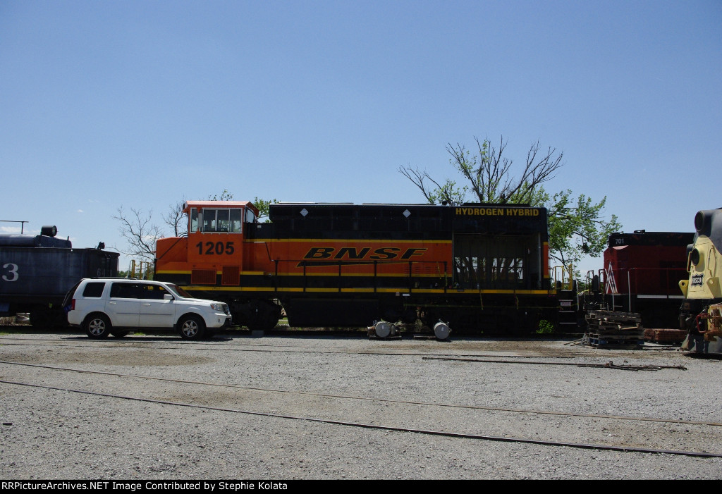 BNSF 1205
